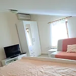 Bed & Breakfast Sobe Tea 4*