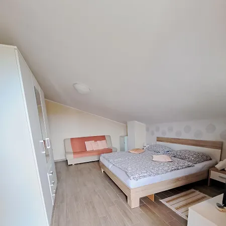 Sobe Tea Nocleg ze śniadaniem 4*