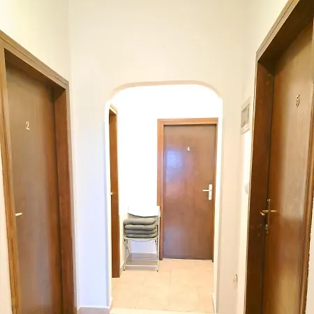 Bed & Breakfast Sobe Tea Buje
