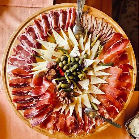 Sobe Tea فندق مبيت وإفطار 4*